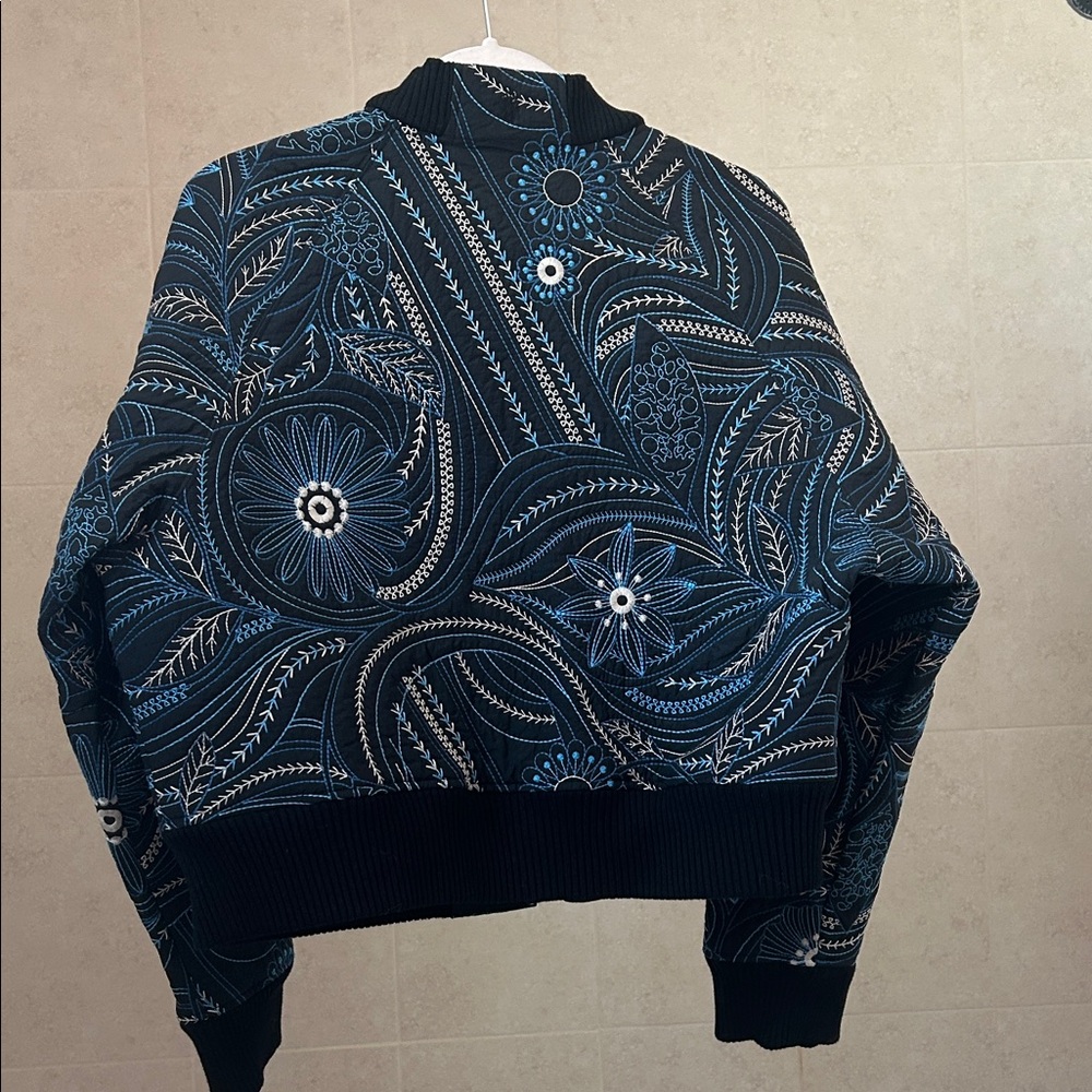 Floral Patterned Blue Jacket - Picture 2 of 5